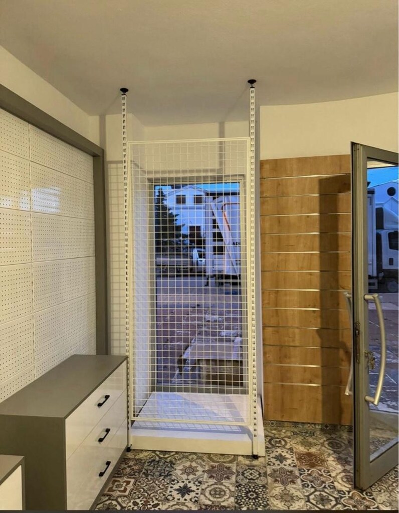 Komple Butik Mağaza Raf ve Teşhir Sistemi | Mankenler | Askılıklar - 9