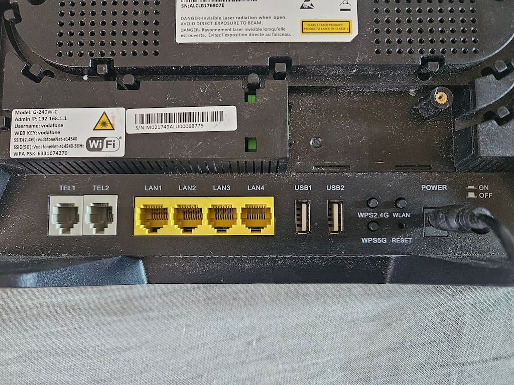 Vodafone Nokia G-240W-C Fiber Modem - 3