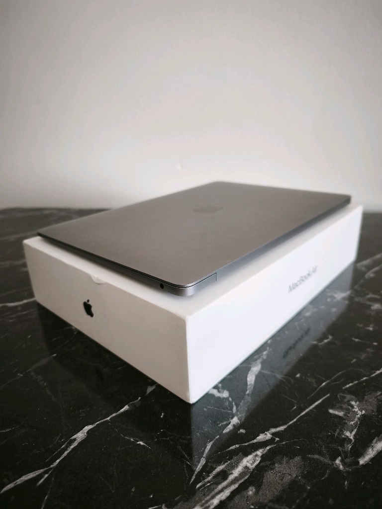 Tertemiz Macbook Air 2018 - 7