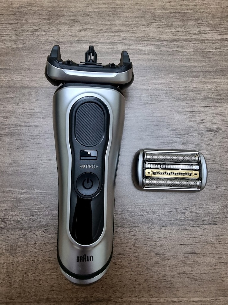Braun Series 9 Pro+ 9577cc Full Paket - 10