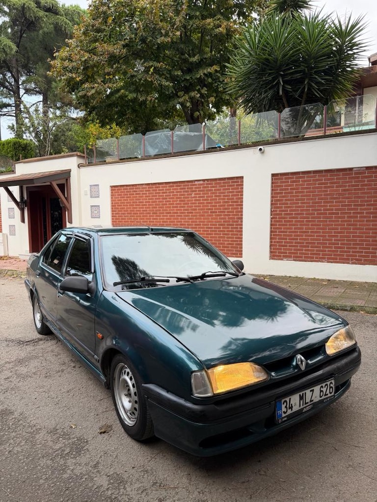 Renault Araba - 4