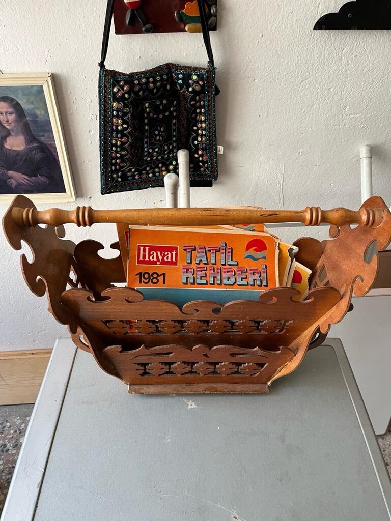 Eski gazetelik ahşap - 2