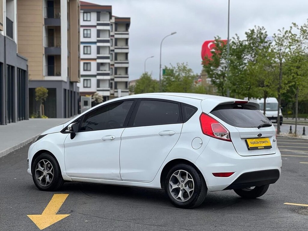 ford fiesta 1.5 tdci trend x - 12