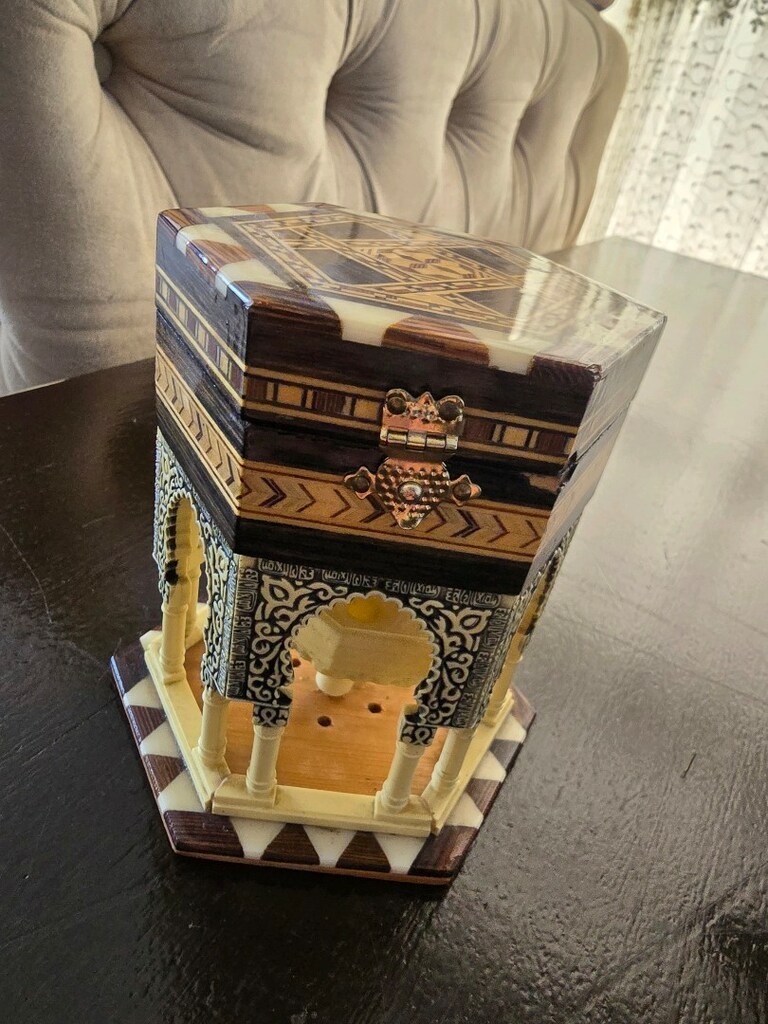mücevher kutusu degişik formda - 2