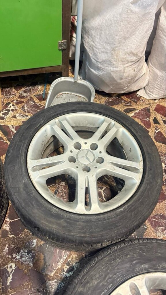 5.112 MERCEDES JANT LASTİK 16 İNÇ - 4