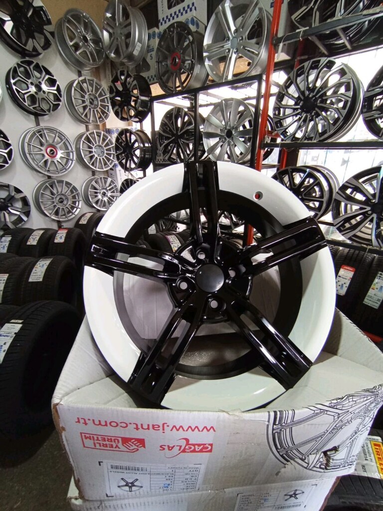 PORCSHE TAYCAN JANT 5X114 UYUMLU 17 INC SIFIR JANT - 4
