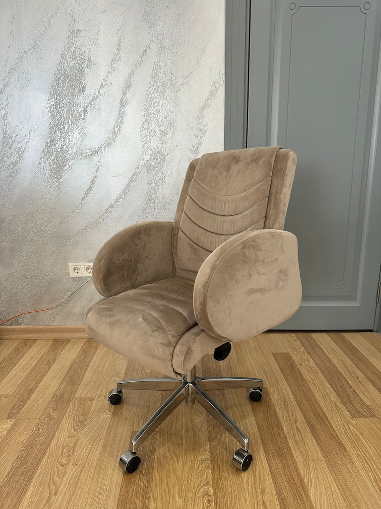 KLAS OFİS ÜSKÜDAR SÜET KUMAŞ ÇALIŞMA KOLTUĞU İKİNCİ EL - 3