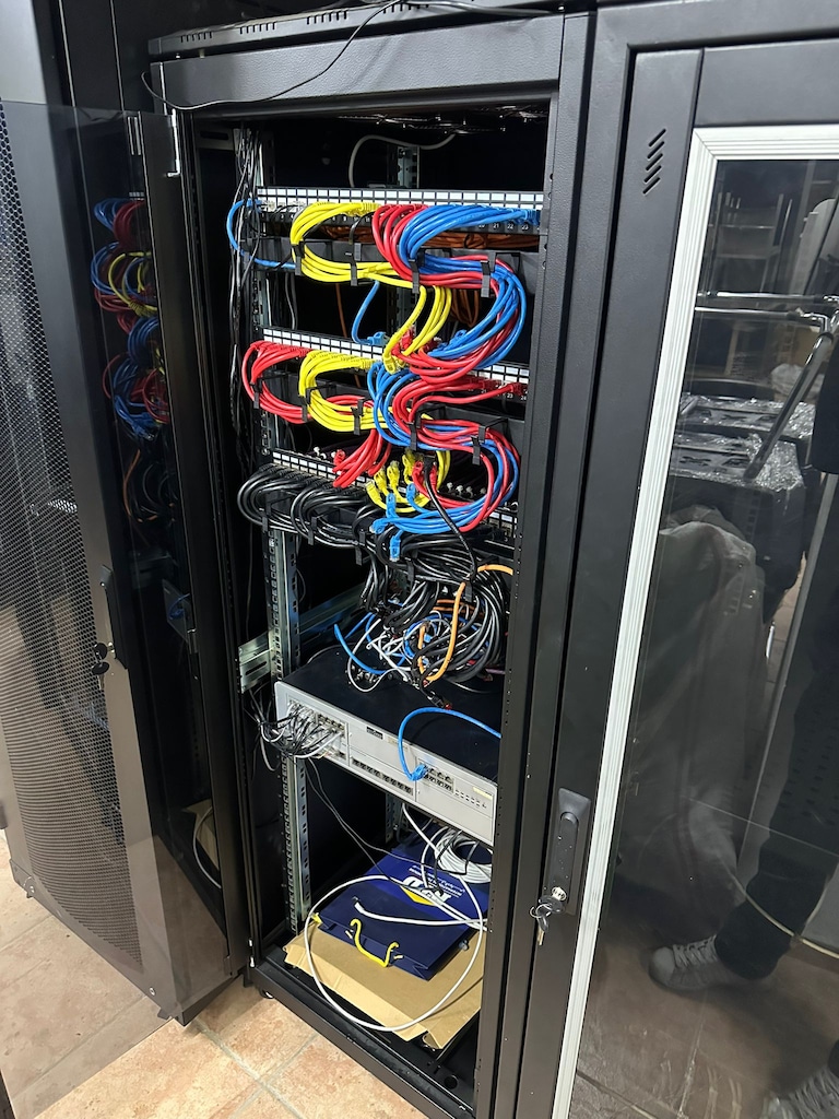 KLAS OFİS ÜSKÜDAR RACK KABİN FARKLI ÖLÇÜLERDE - 3