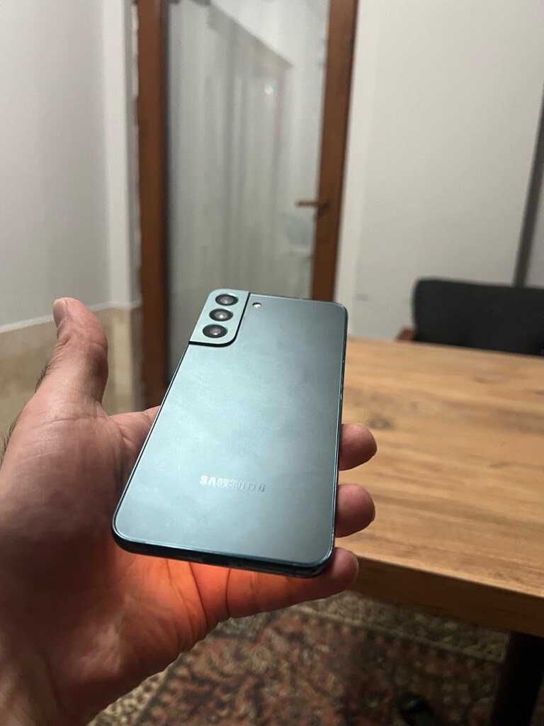 SAMSUNG S22+ - 6