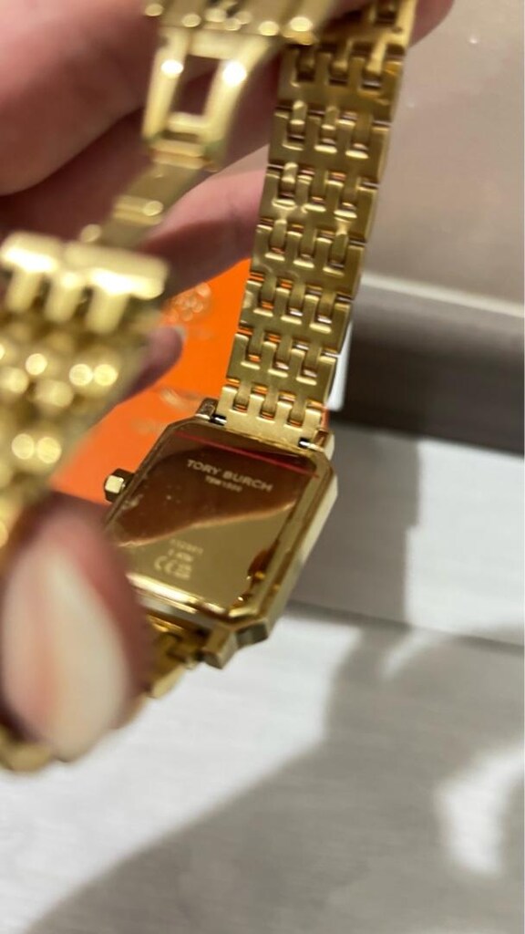 tory burch saat - 2