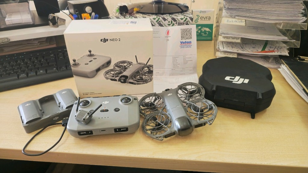 DJİ NEO 2 FLY MORE COMBO FULL 3 BATARYALI KUMANDALI GARANTİSIFIR HATA.