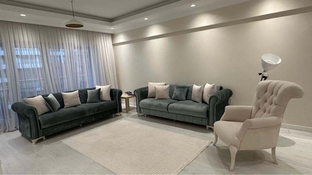 iki tane üçlü Koltuk Takımı +berjer