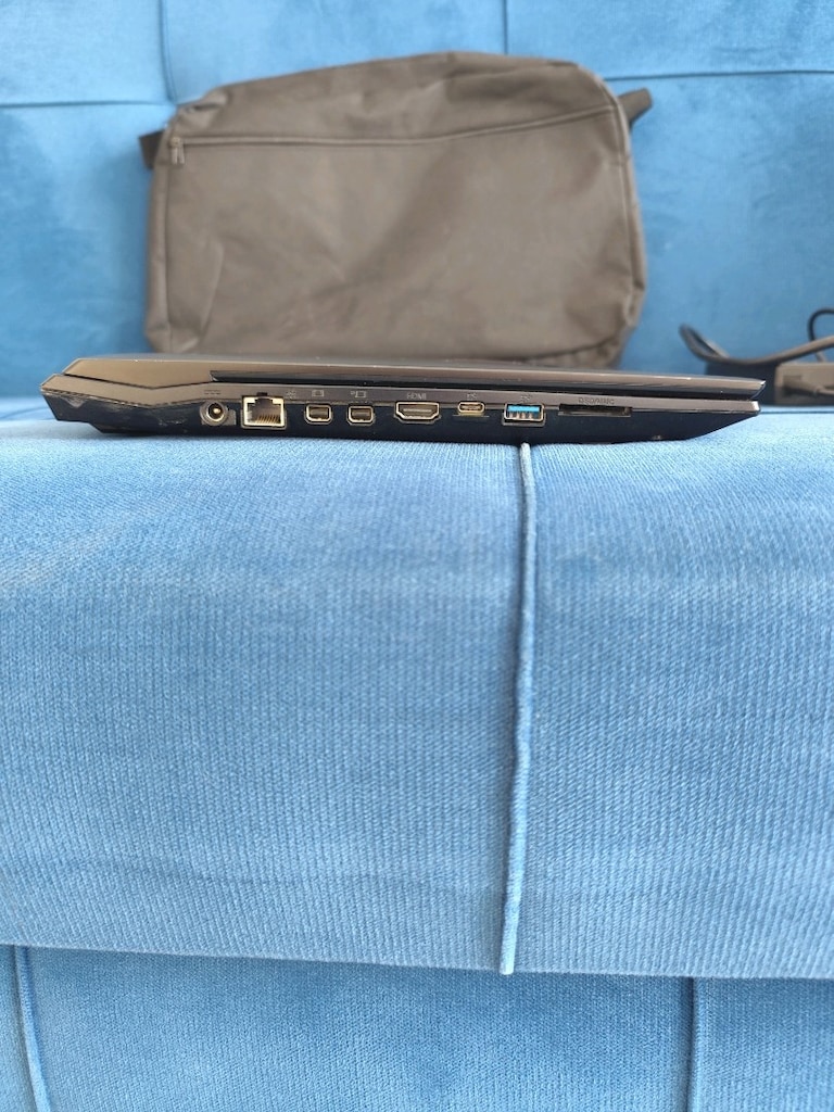 Monster Abra Oyun Çizim Laptop - İ7 İşlemci + 4 GB GTX 1050 - 8