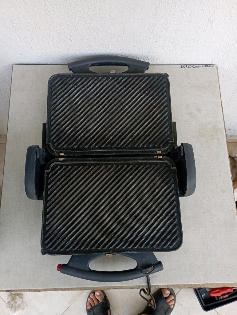 Tost makinesi - 2