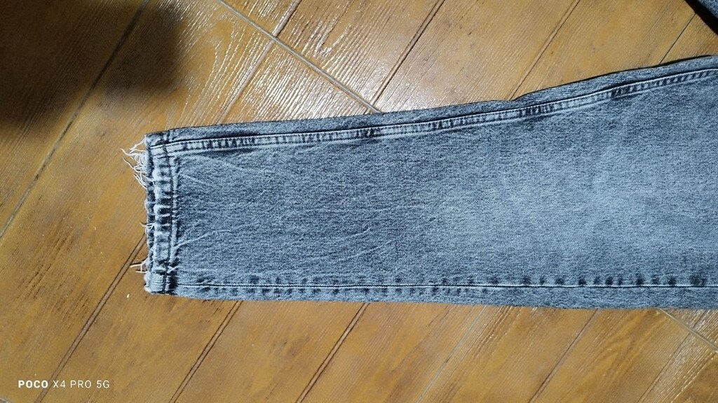#Zara şık jeans pantolon..Mağazasında çok pahalıdır.Eni çekilince 41 - 2