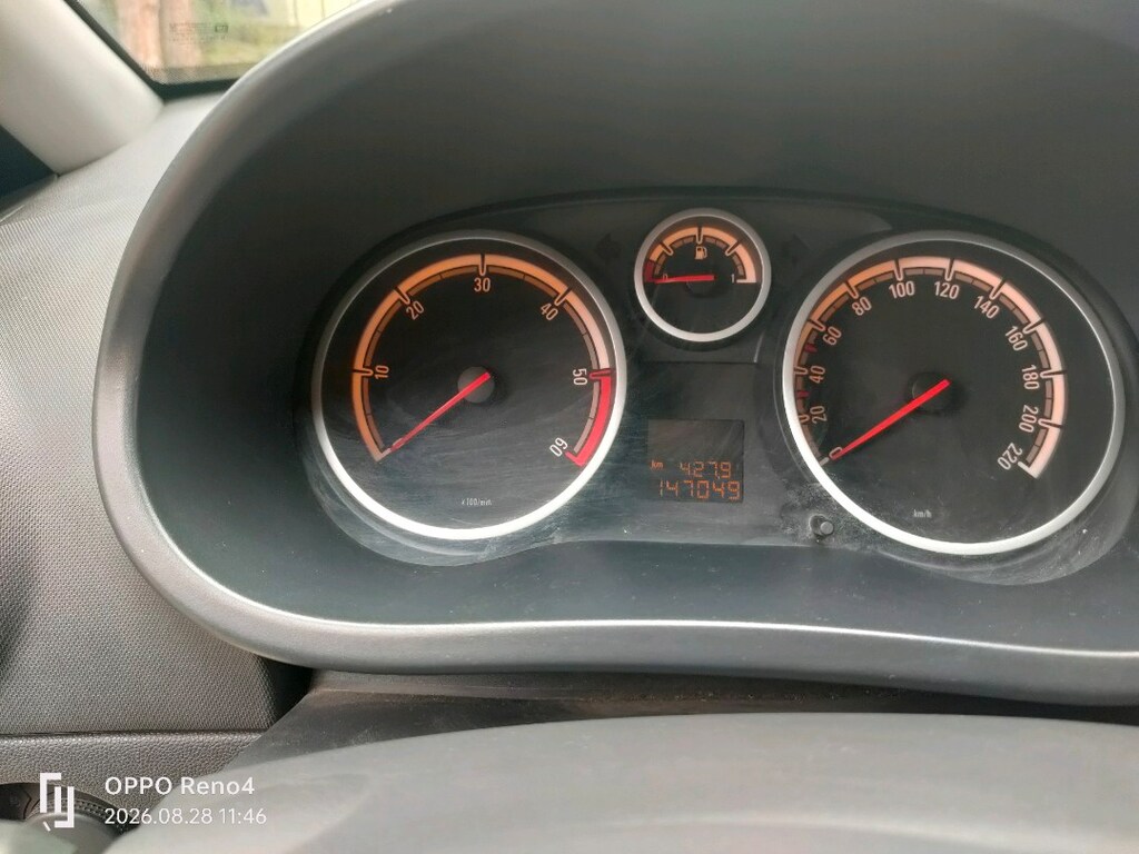 Opel Corsa otomatik dizel 2008 - 9