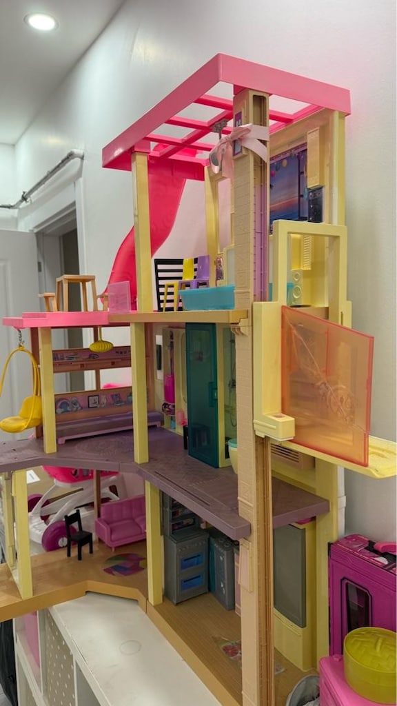 Barbie evi - 3