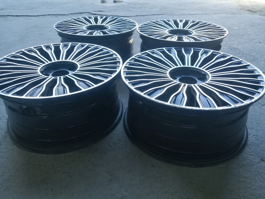 5x112 18 Inc Maybach jant on arka set - 2