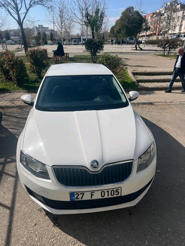 Hatasız Boyasız Değişensiz 2015 Scoda Octavia 1.2 TSI Ambition - 7