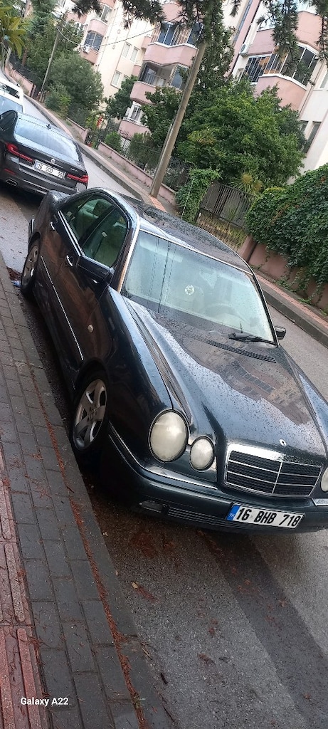1996 E200 Mercedes - 4