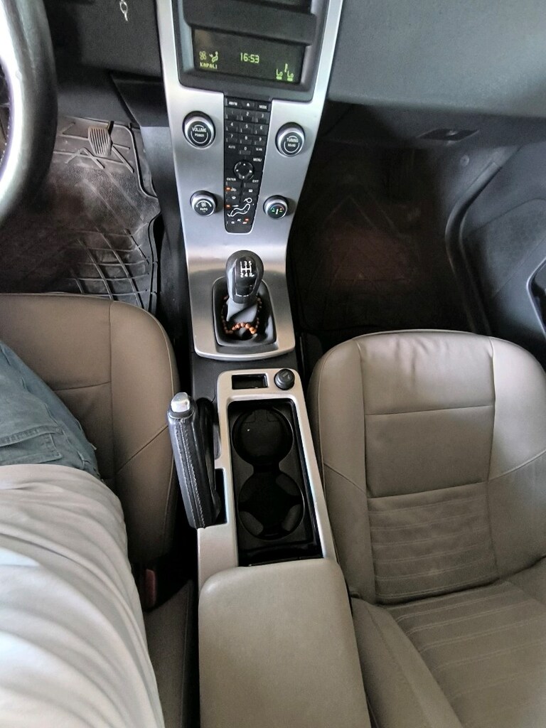 VOLVO S40 2009 - 10