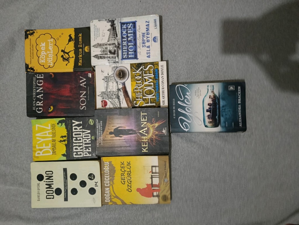 10 adet roman hikaye kitabı - 2
