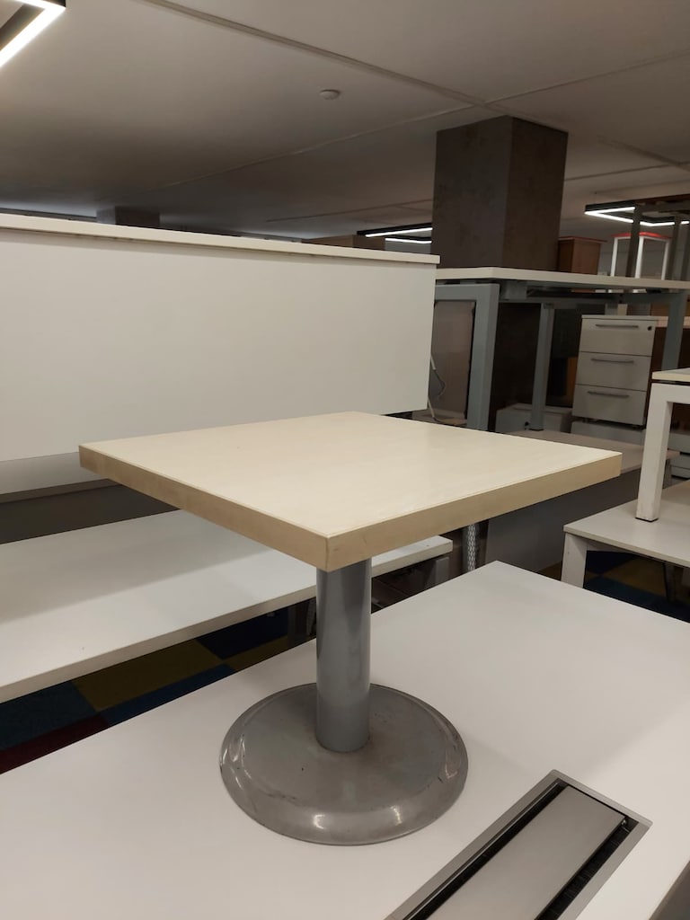 KLAS OFİS ÜSKÜDAR 50X50 AKÇAAĞAÇ RENK ORTA SEHPA - 3