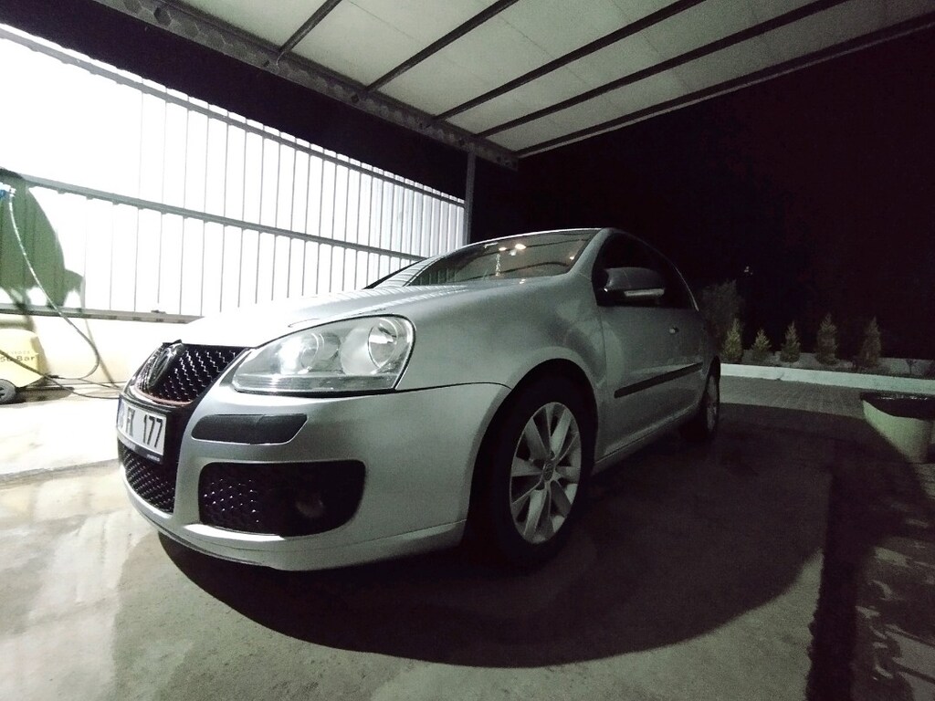 DEGİŞENSİZ GOLF 5 - 3