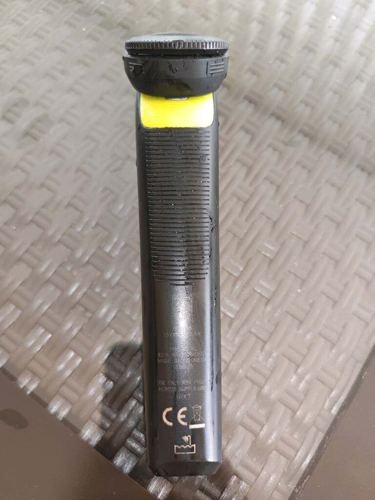 PHİLİPS ONEBLADE PRO TIRAŞ MAKİNASI - 3