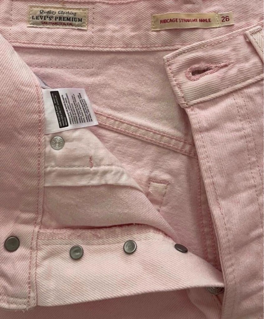 Levi’s pembe pantolon — görsel 3/3