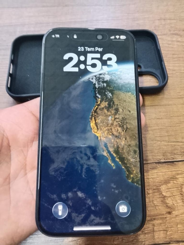 iPhone 16 siyah yurtiçi - 2