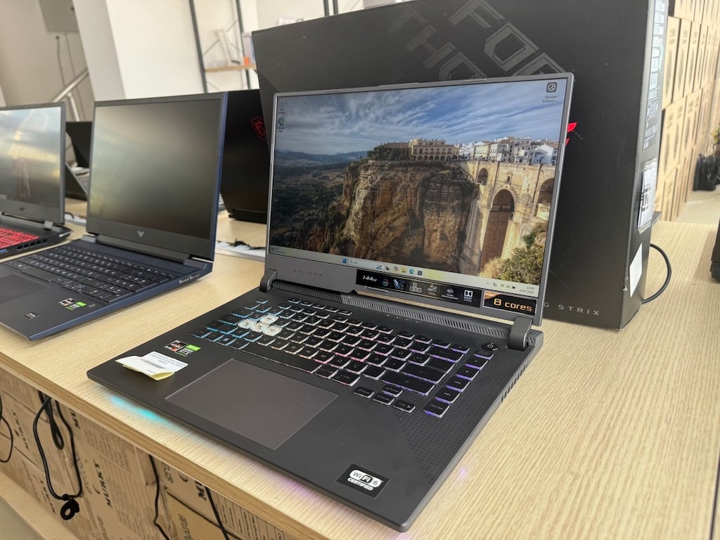 ASUS *AMD RYZEN 7 4800H İŞLEMCİ *16GB RAM *512GB M2 SSD *3050 4GB E.K - 4