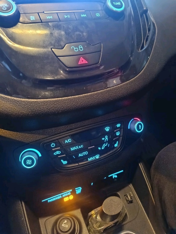 2022 MODEL TEMİZ HATASIZ FORD COURİER - 13