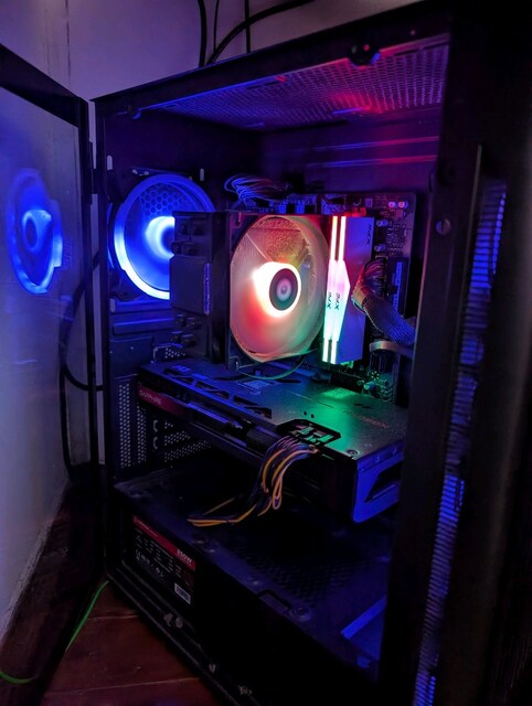 R5 7500F AMD 7800XT OYUN SİSTEMİ