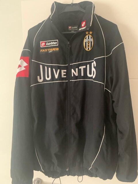 orjinal juventus eşofman üstü sıfır ayarinda