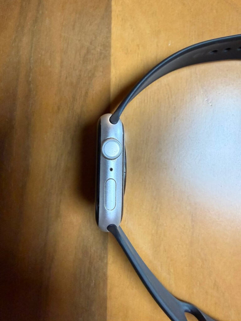 Apple Watch 9 (GPS) 45MM - 4