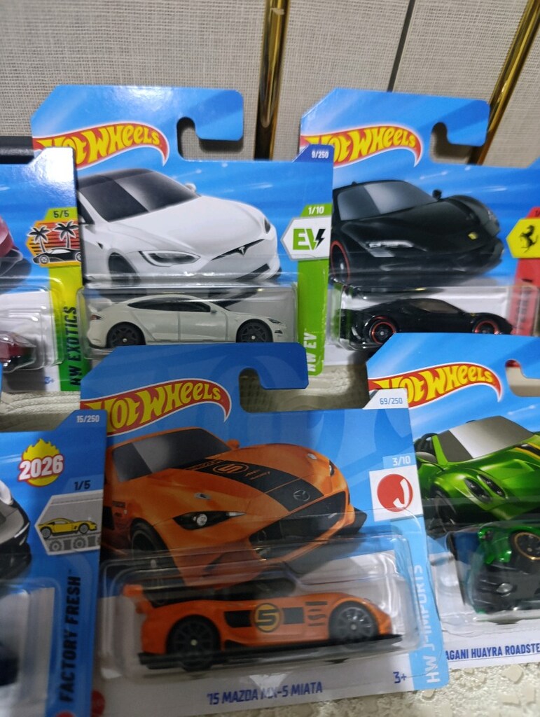 Hot Wheels Renkli Mini Araba Seti - 11