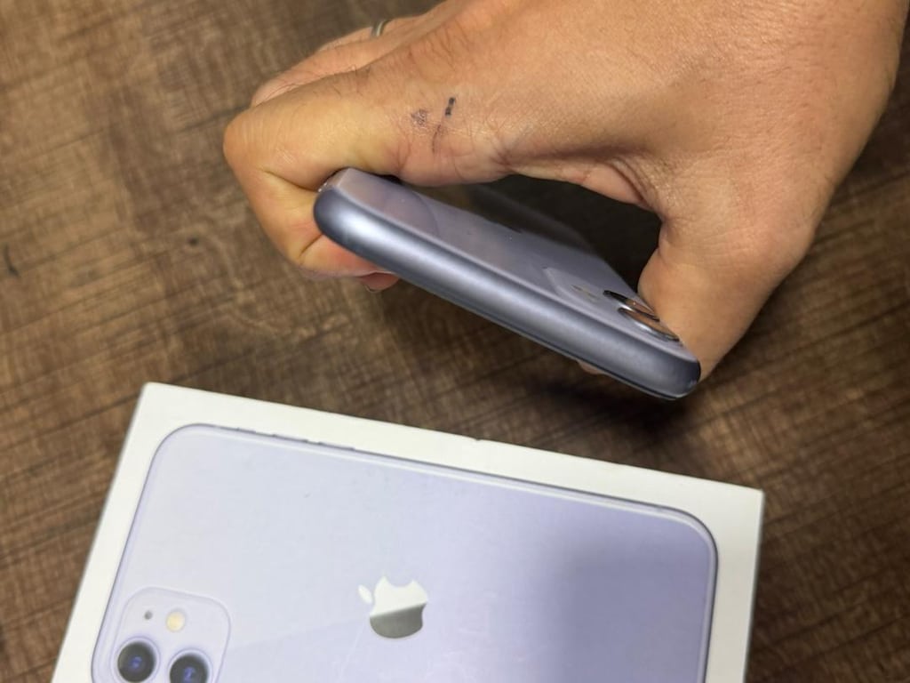 İPHONE 11 LiLA RENK 64 GB YURTİÇİ PİL SERVİS HERŞEYİ ORJİNAL DEĞİŞENSİ - 6