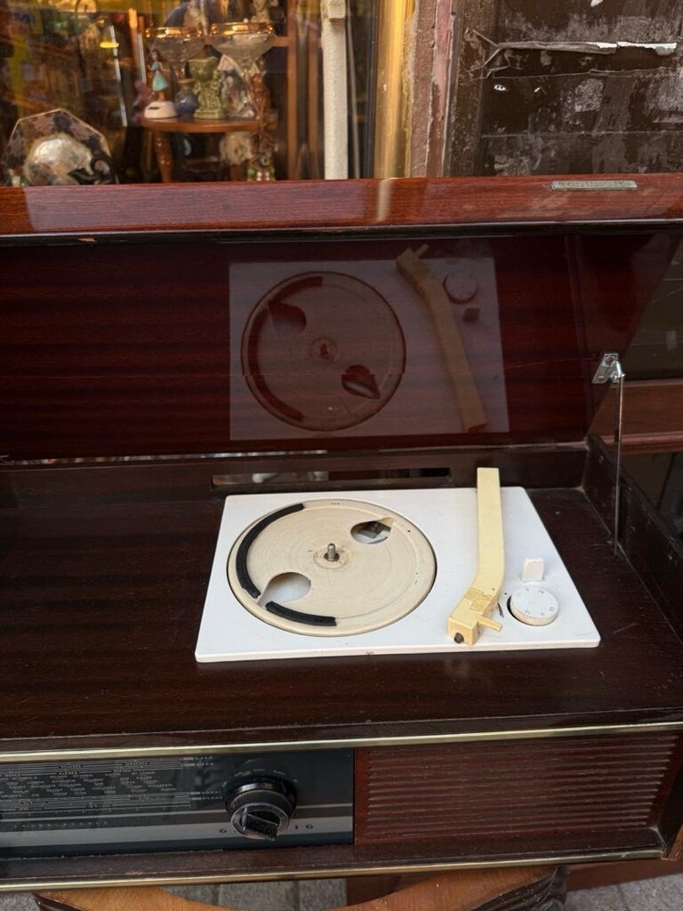 GRUNDIG Pikaplı Radyo - 6