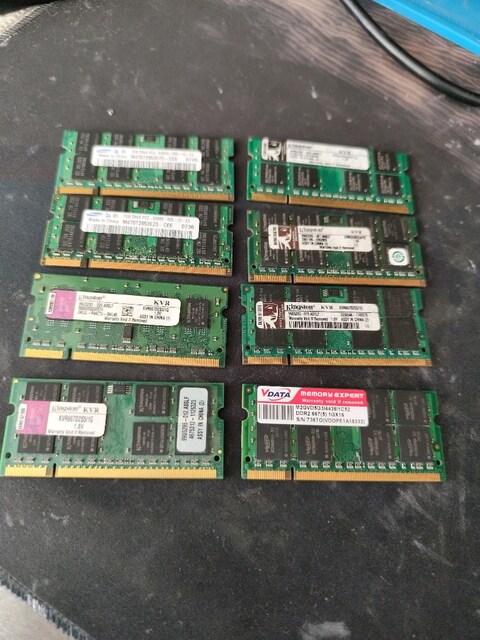8 Adet DDR2 1 GB Ram Sağlam Çalışıyor