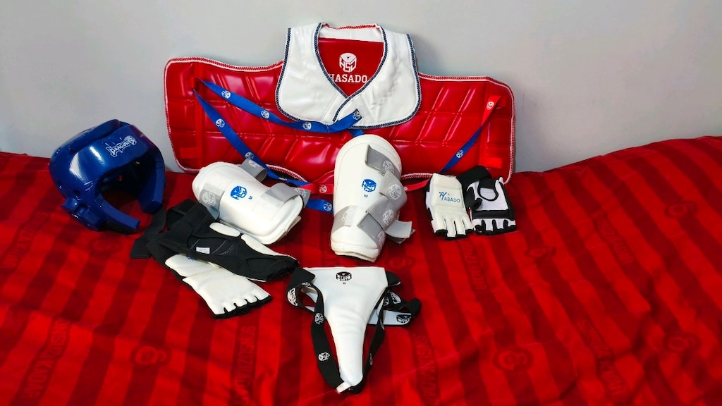 taekwondo ekipmanları