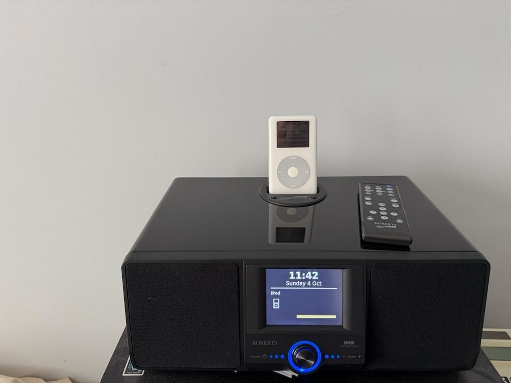 ROBERTS COLORSTREAM INTERNET RADYOSU FM DAB AĞDAN MÜZİK - 3