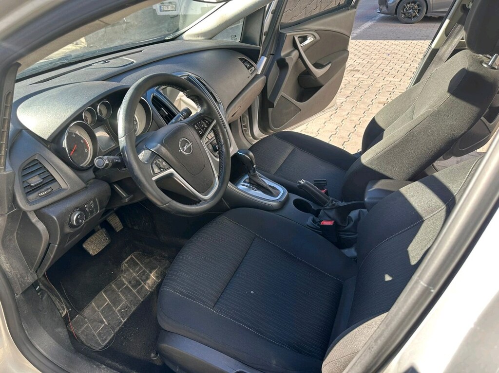 Doktordan tek değişenli Opel Astra - 4