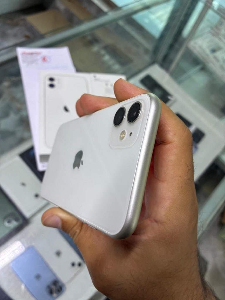 MÜHENDİSCELL’DEN YURTİÇİ İPHONE 11 HATASIZ KUTULU FATURALI - 4