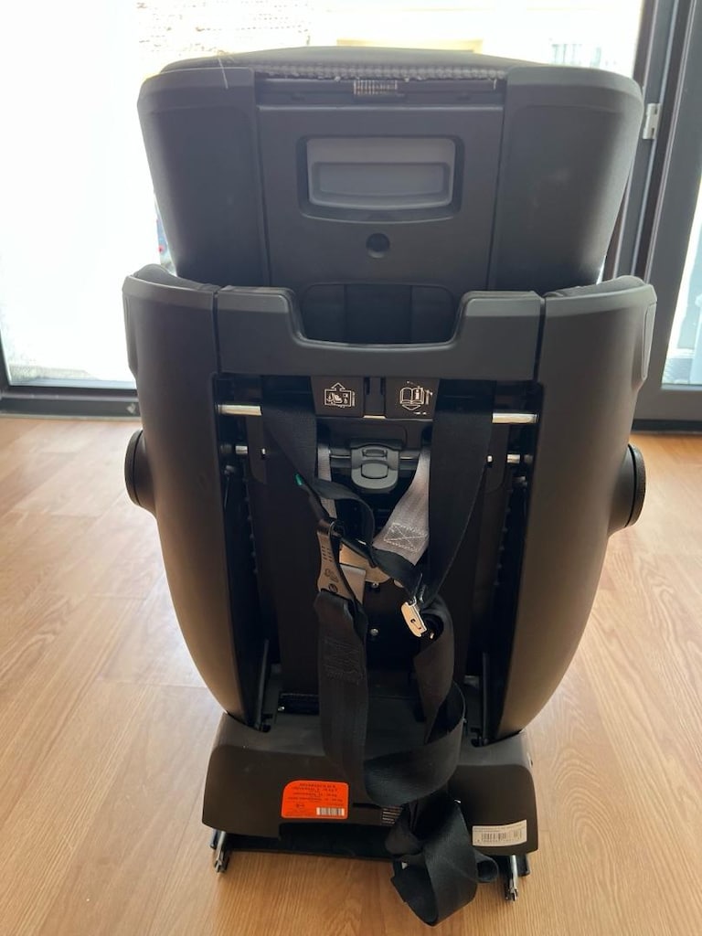 BRİTAX RÖMER ADVANSAFİX IV R OTO KOLTUĞU 9-36 KG