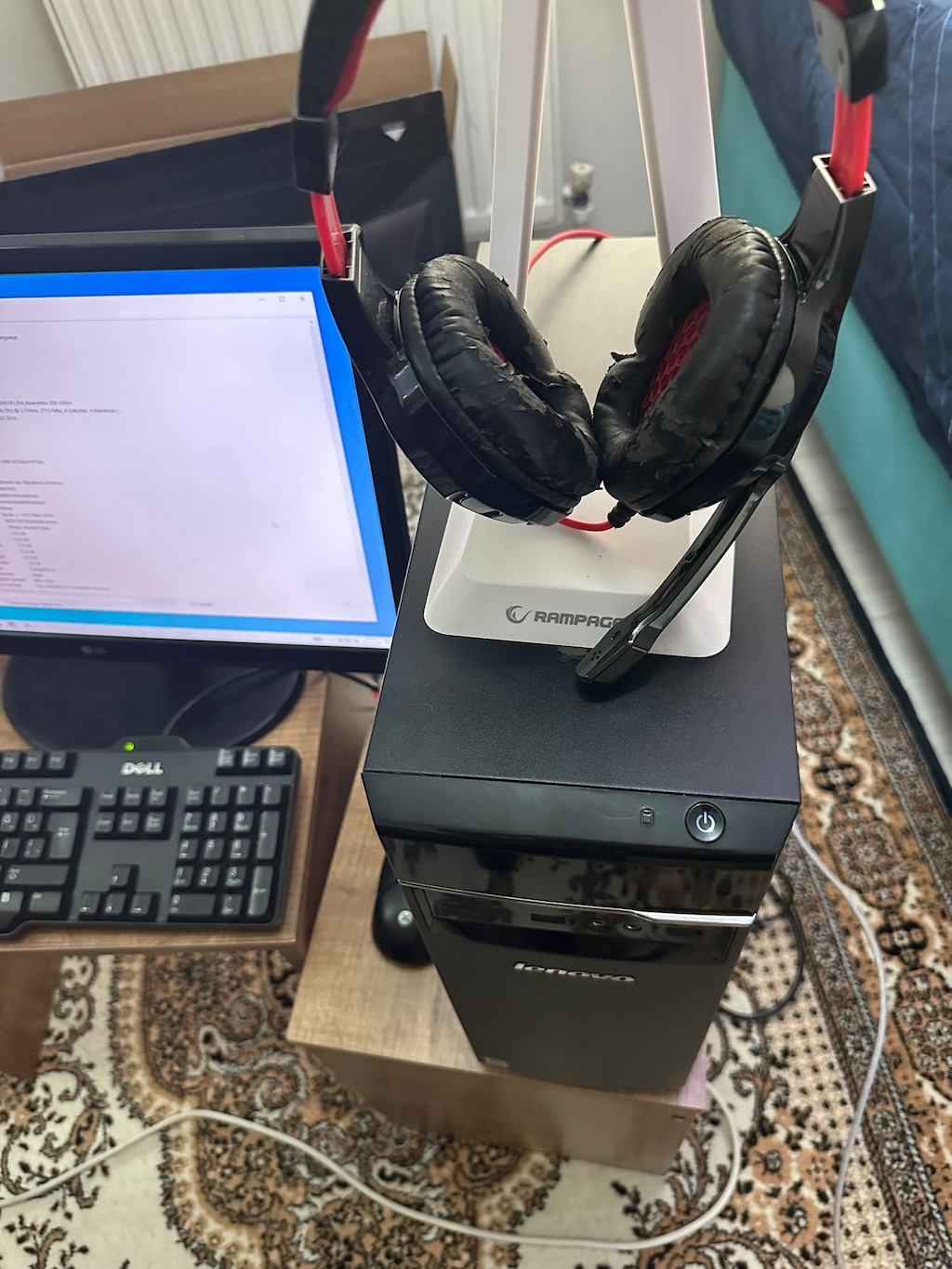 Lenovo masaüstü bilgisayar ve monitör - 3