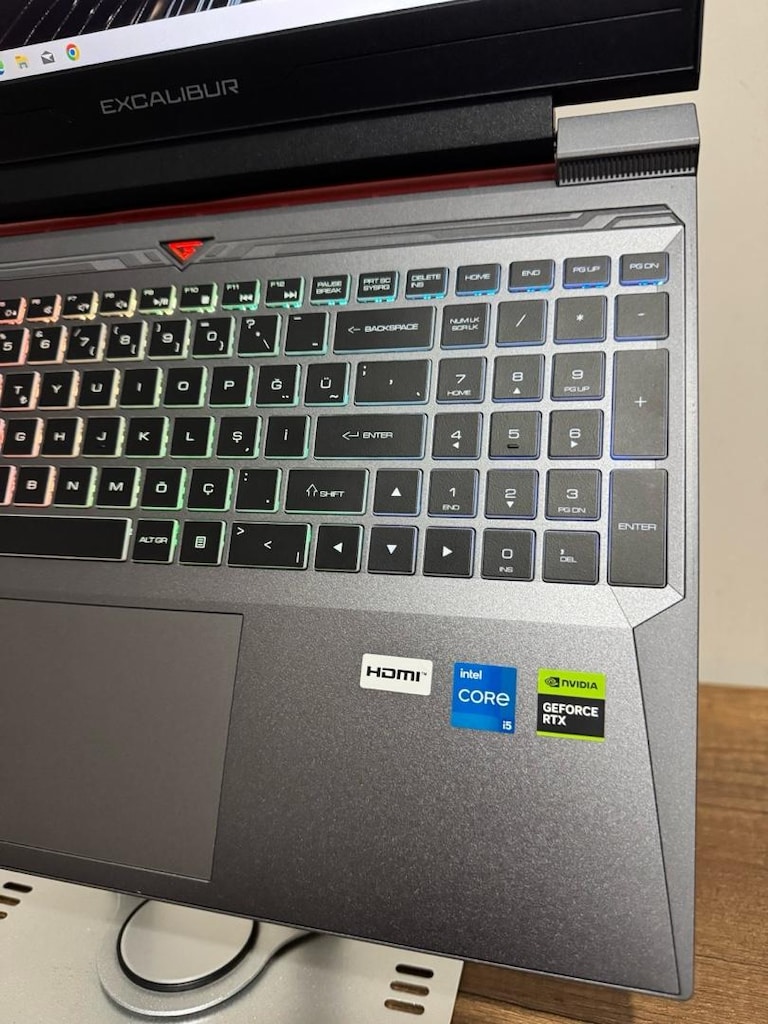 RTX4060 - 1 TB SSD - CASPER EXCALİBUR GAMİNG LAPTOP - 4