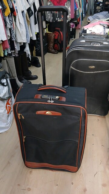 samsonite orta boy iki tekerlekli valiz