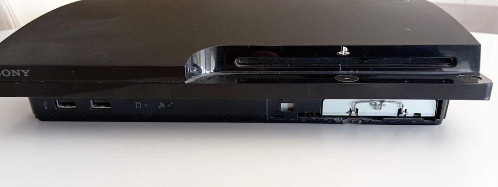 PS3 SLIM KONSOL,160GB,SADECE KONSOL VERİLECEK (ARIZALI) - 3