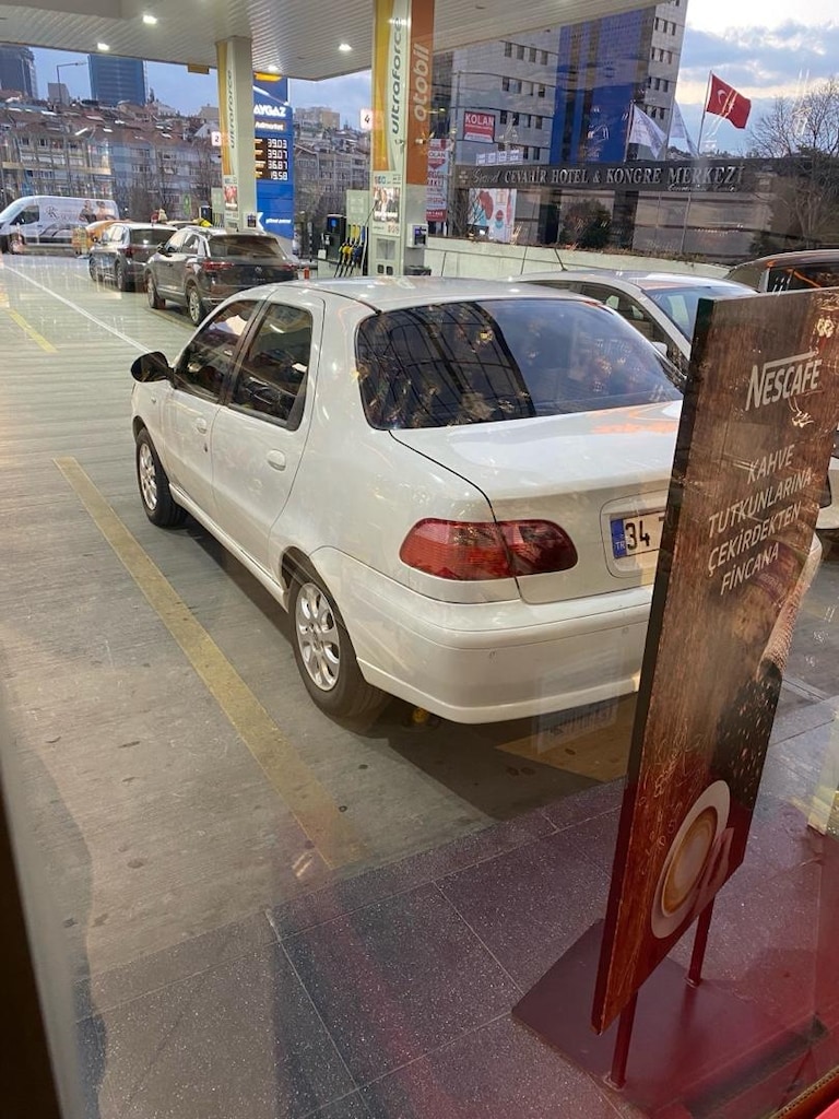 FİAT ALBEA 305 BİN TELE TAKSİ ÇIKMASI ARAÇ TEMİZ HUSUSİYİ BOZAR - 2